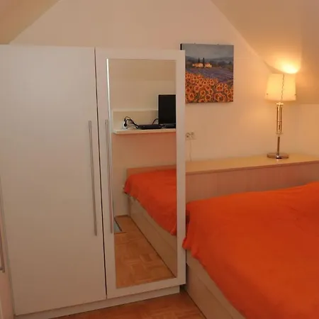 Studio Mija Tour As Apartma *
